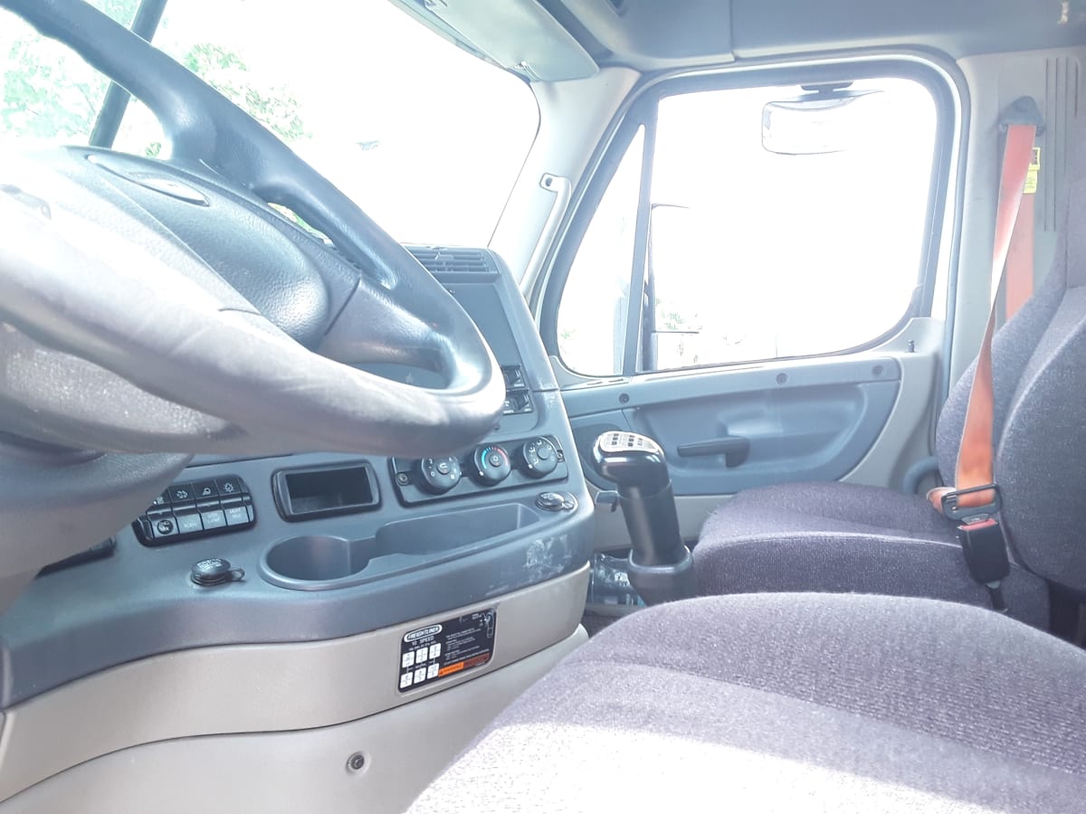 2017 Freightliner/Mercedes CASCADIA 125 674846