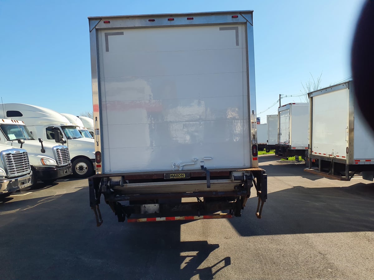 2017 Freightliner/Mercedes M2 106 674866