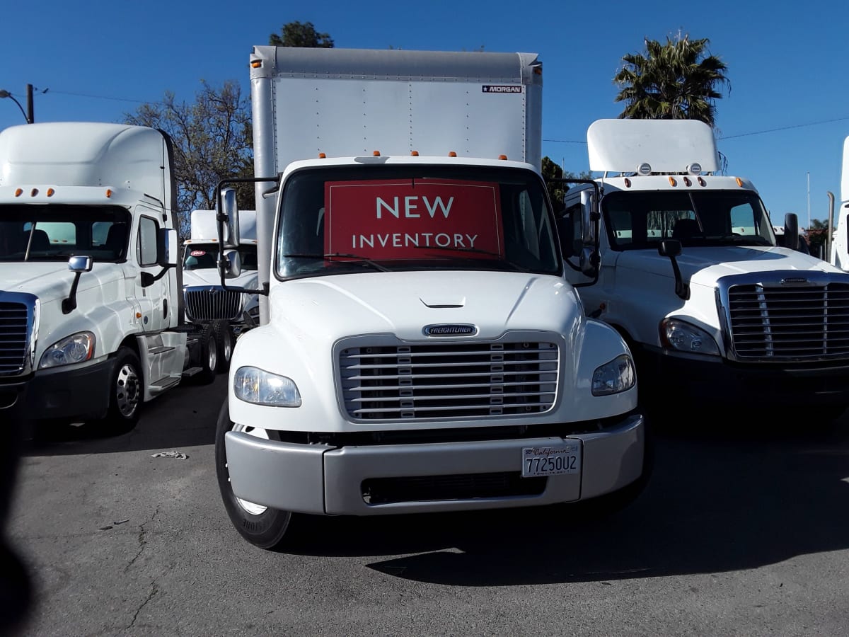 2017 Freightliner/Mercedes M2 106 674868