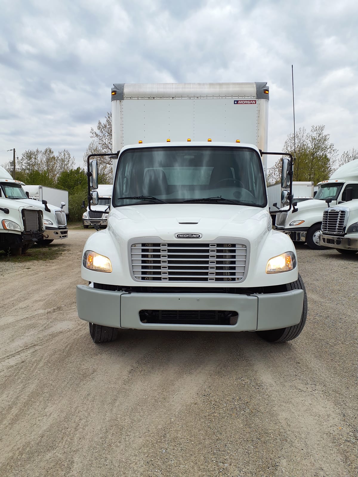 2017 Freightliner/Mercedes M2 106 674869