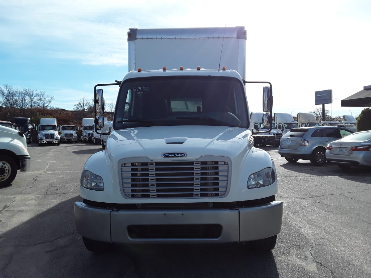 2017 Freightliner/Mercedes M2 106 674920