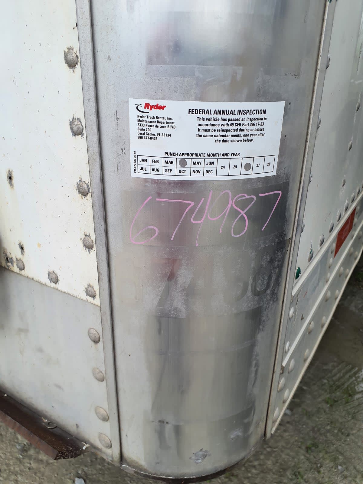2017 Kidron, Inc. 36RTPUIASW 162/102 674987