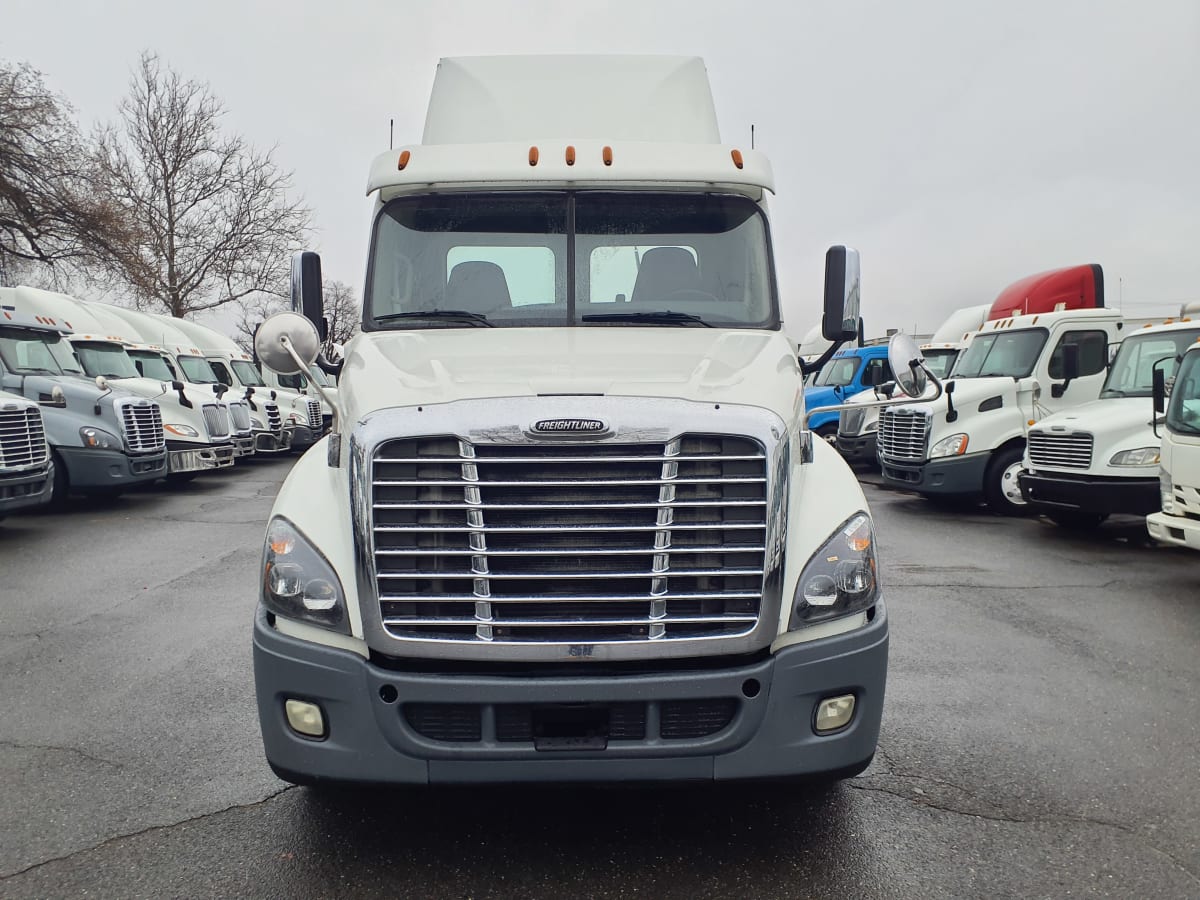 2017 Freightliner/Mercedes CASCADIA 125 675066