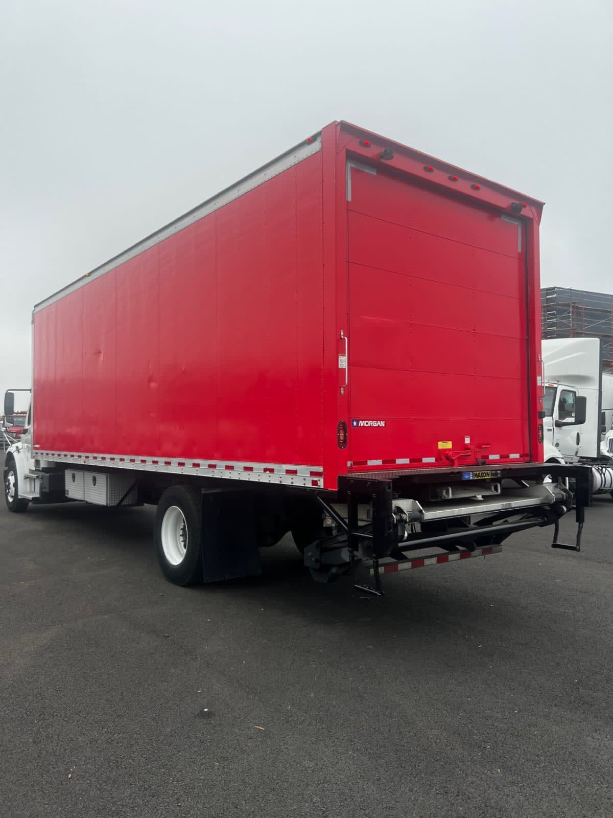 2017 Freightliner/Mercedes M2 106 675081