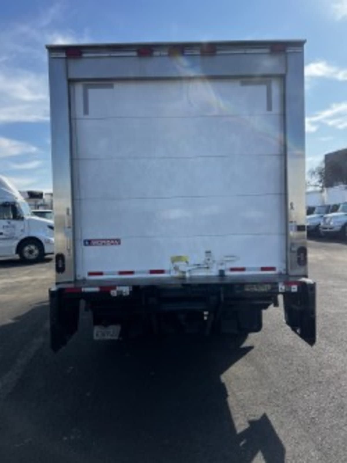 2017 Isuzu NPR 675158