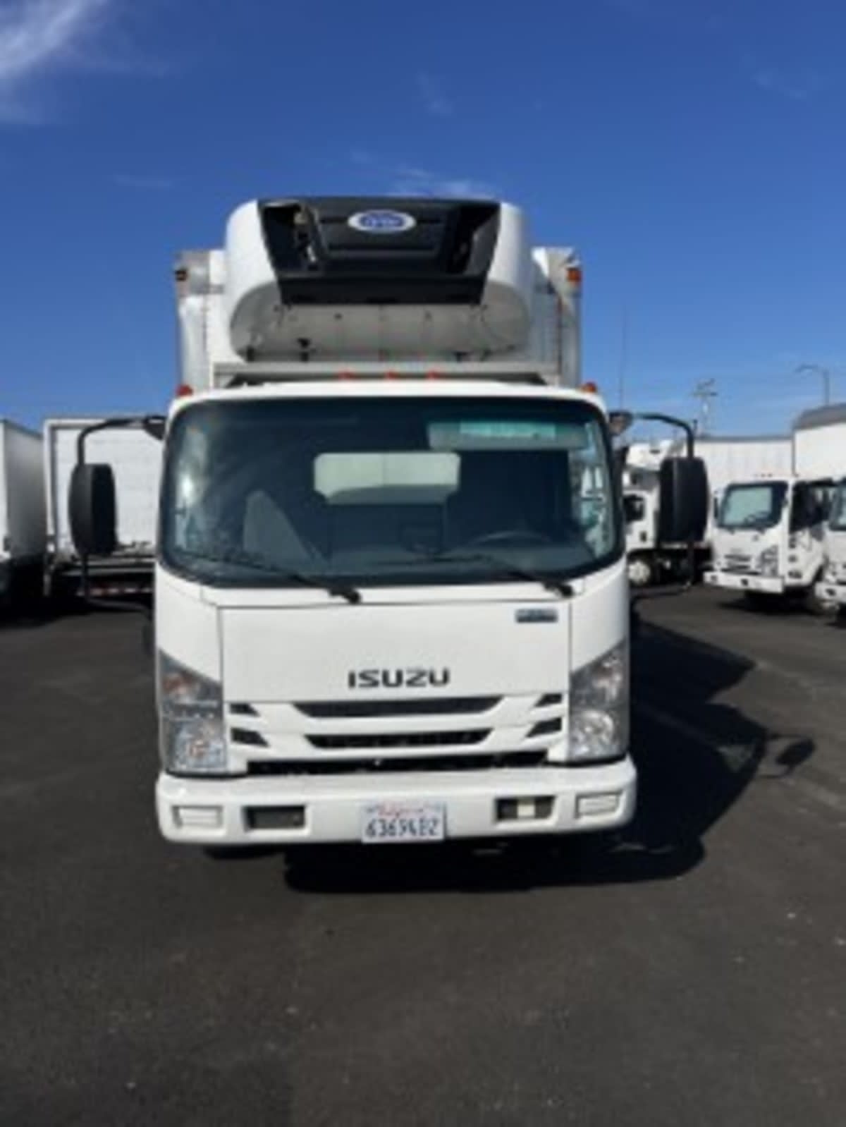 2017 Isuzu NPR 675158