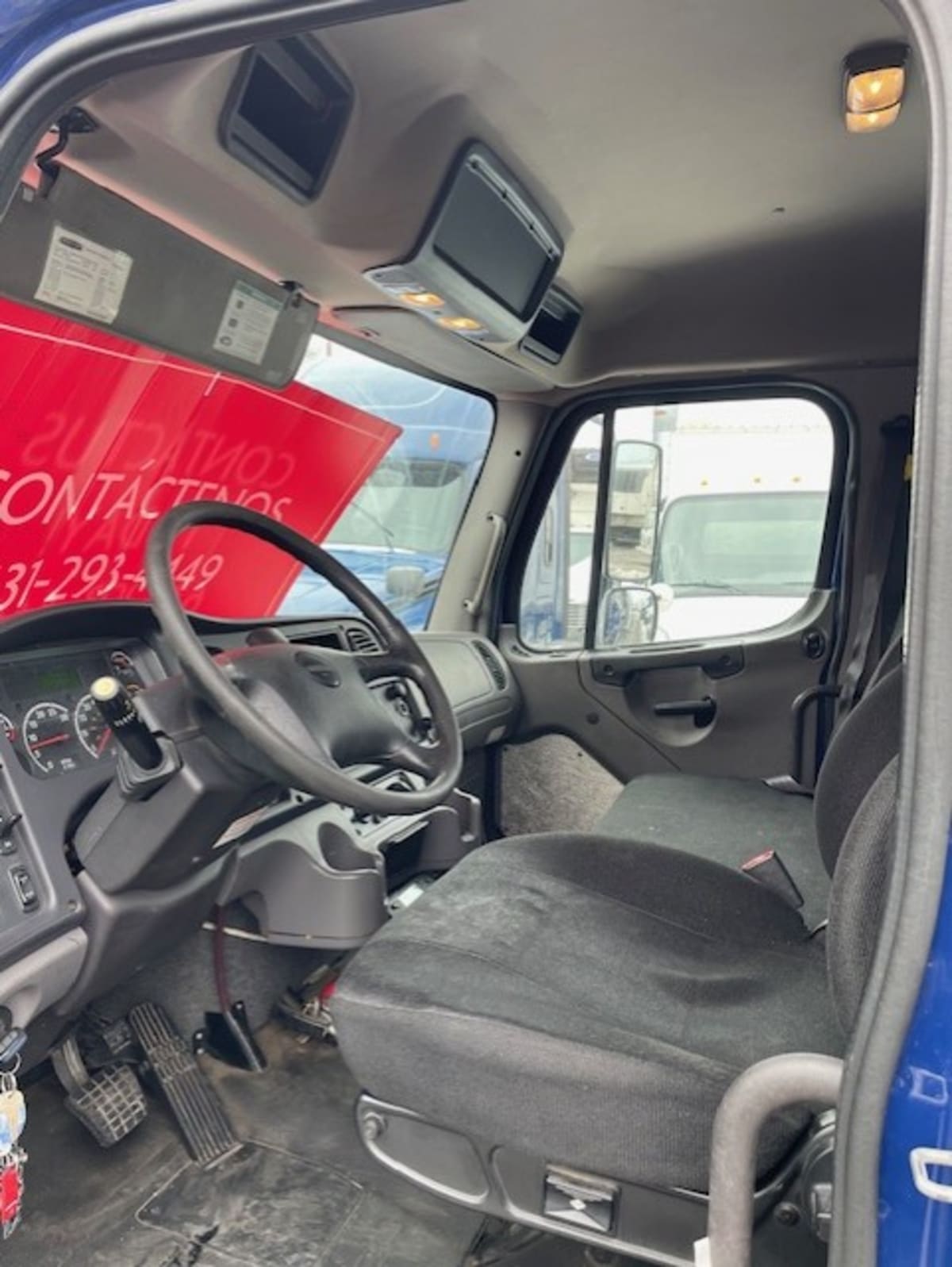 2017 Freightliner/Mercedes M2 106 675194