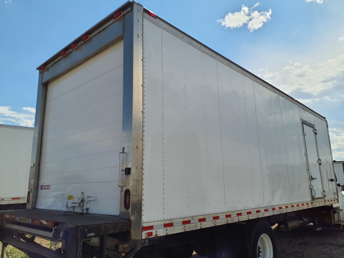 2017 Freightliner/Mercedes M2 106 675207