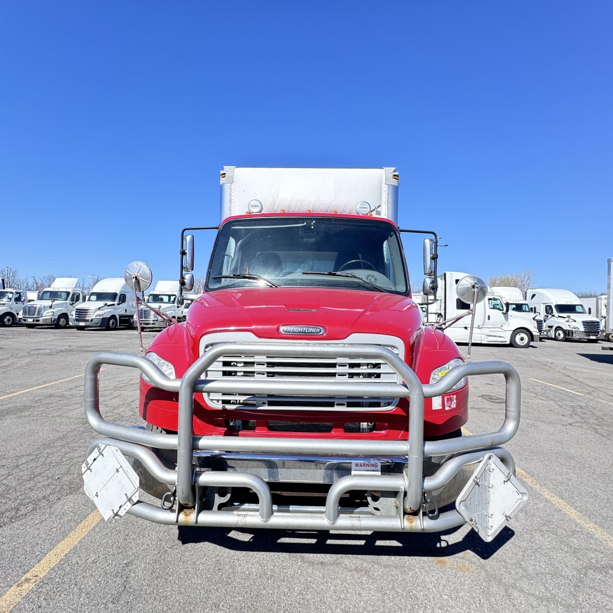 2017 Freightliner/Mercedes M2 106 675215