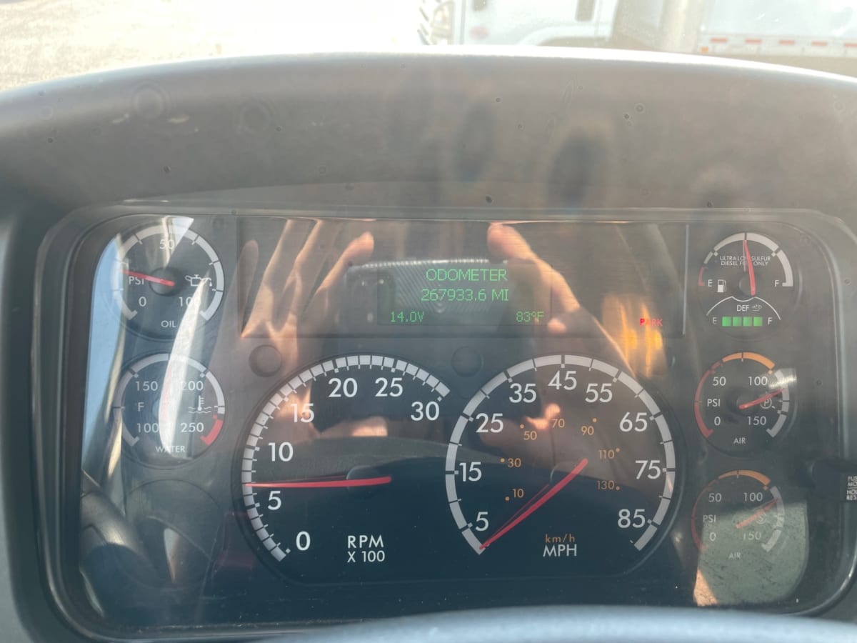 2017 Freightliner/Mercedes M2 106 675222