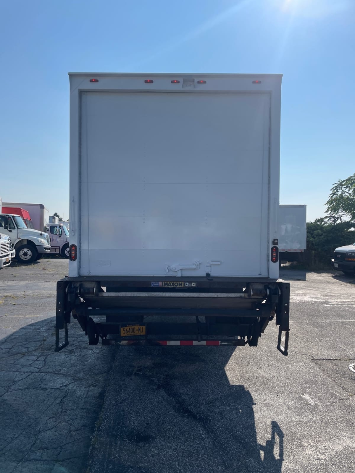 2017 Freightliner/Mercedes M2 106 675222