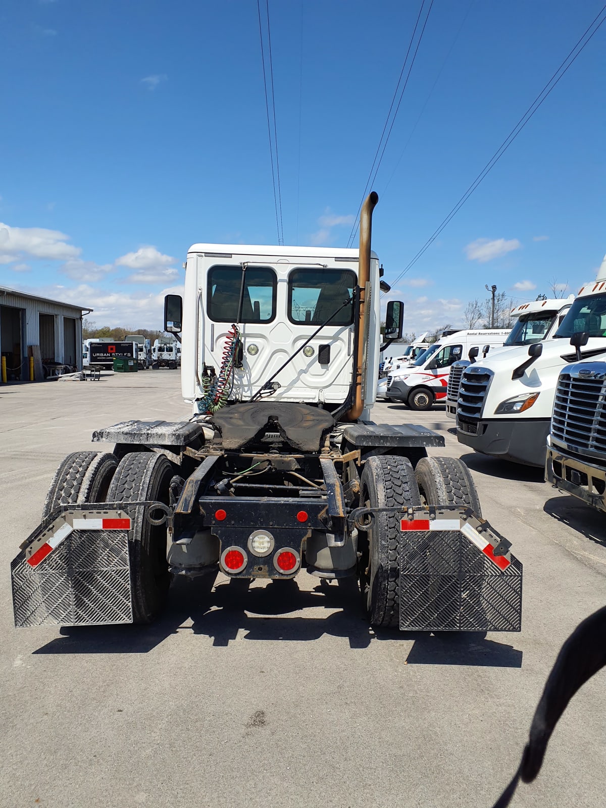 2017 Freightliner/Mercedes CASCADIA 125 675314