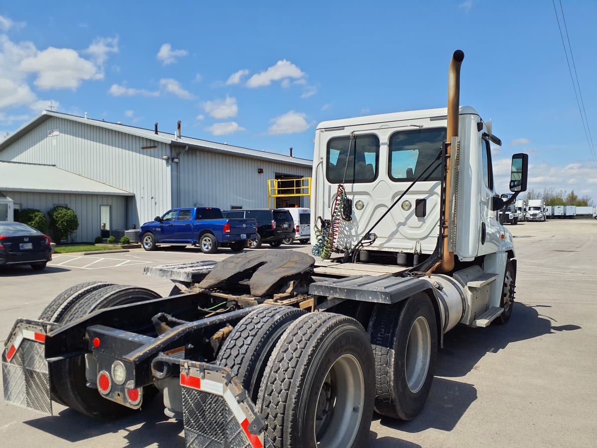 2017 Freightliner/Mercedes CASCADIA 125 675314