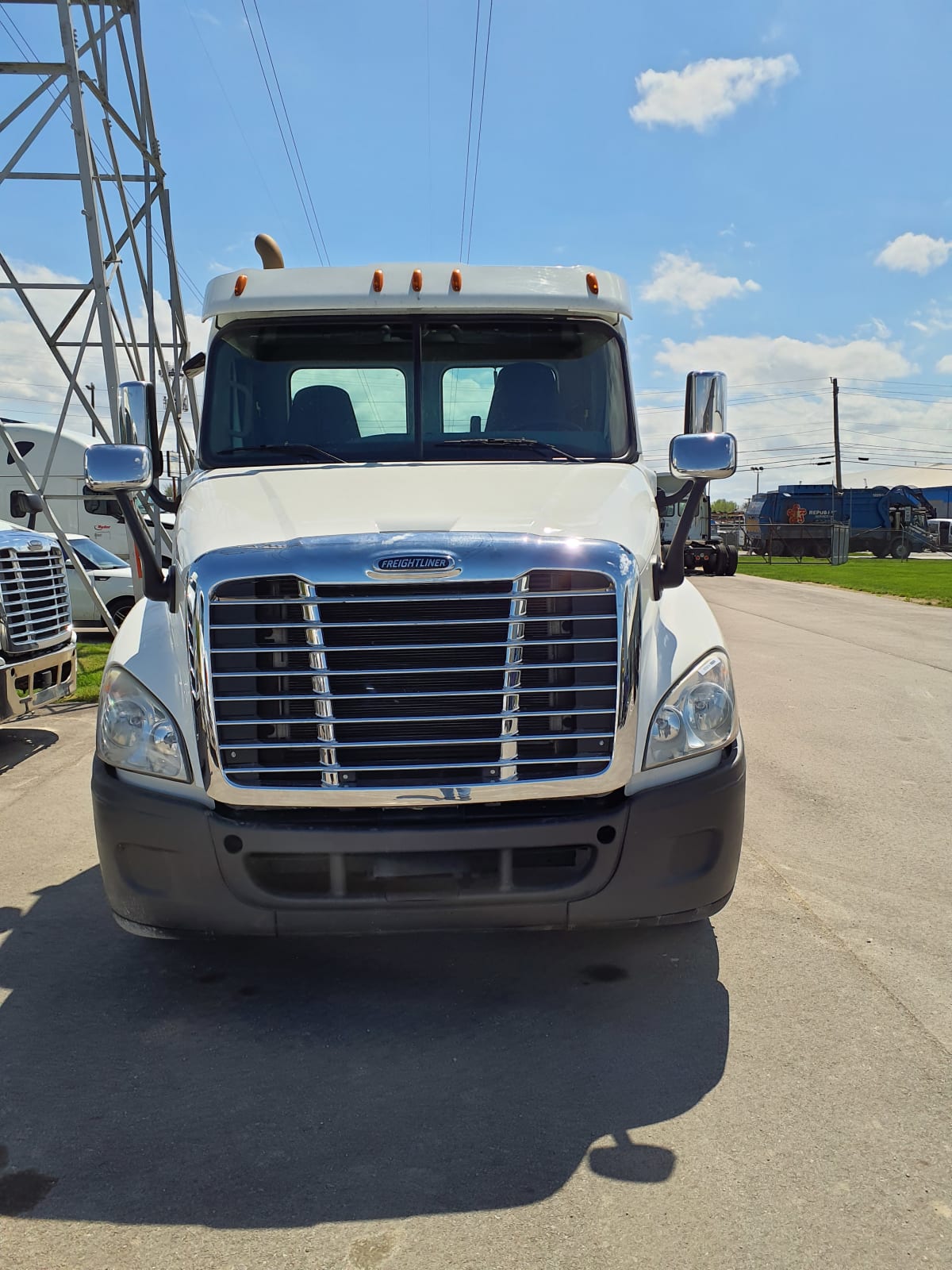 2017 Freightliner/Mercedes CASCADIA 125 675314