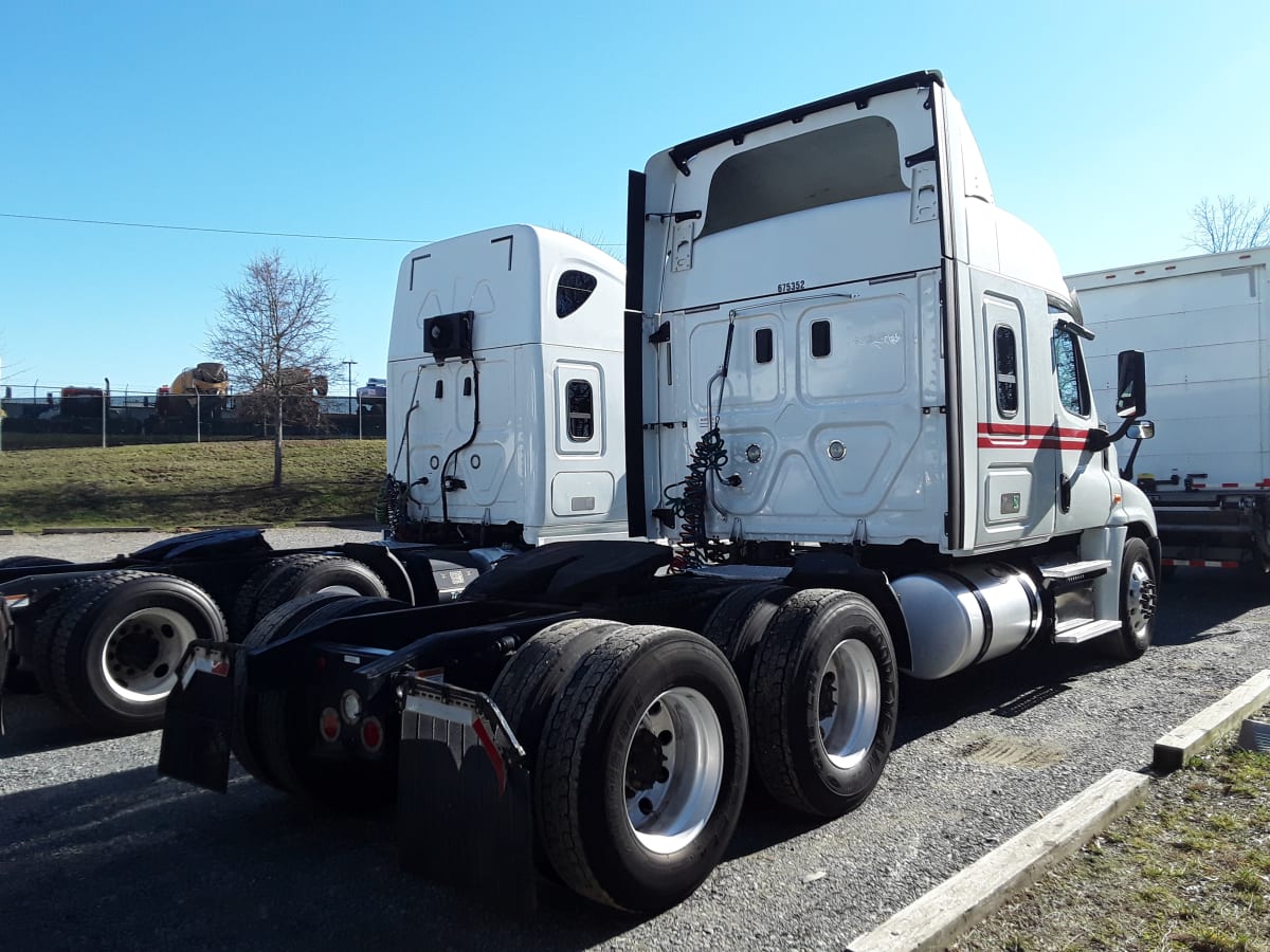 2017 Freightliner/Mercedes CASCADIA 125 675352