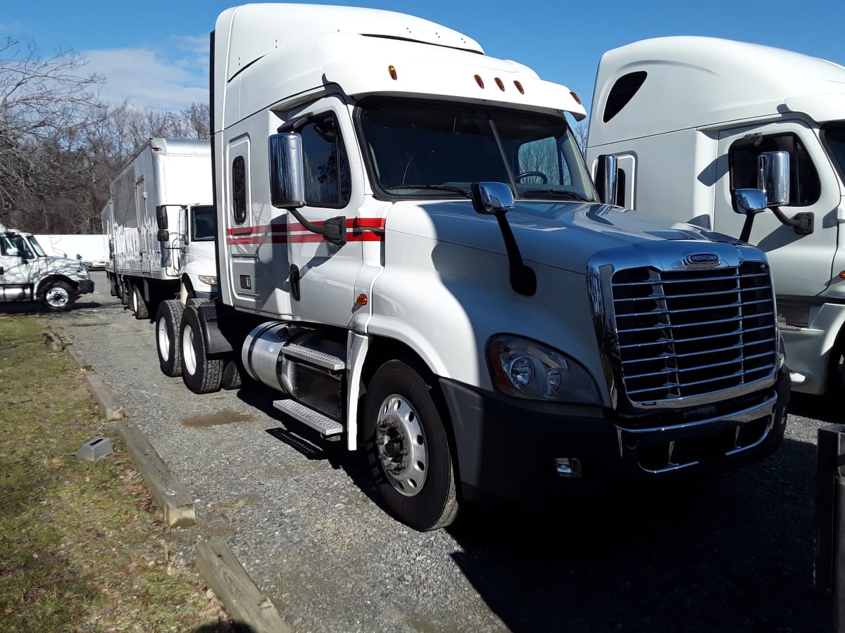 2017 Freightliner/Mercedes CASCADIA 125 675352