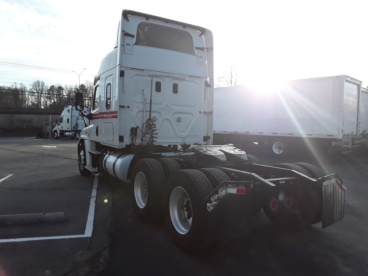 2017 Freightliner/Mercedes CASCADIA 125 675356