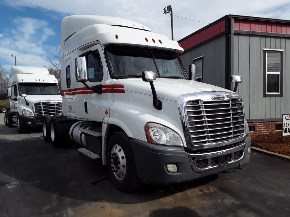 2017 Freightliner/Mercedes CASCADIA 125 675359