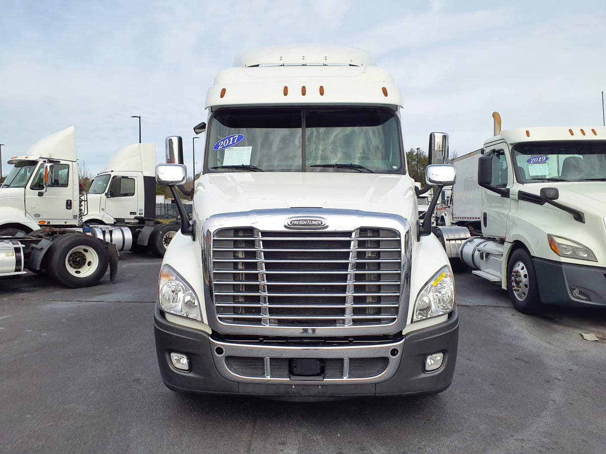 2017 Freightliner/Mercedes CASCADIA 125 675417