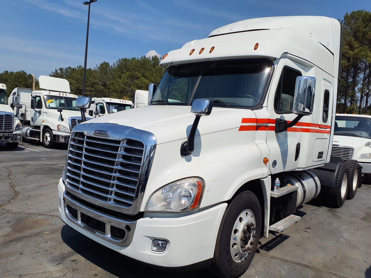 2017 Freightliner/Mercedes CASCADIA 125 675418