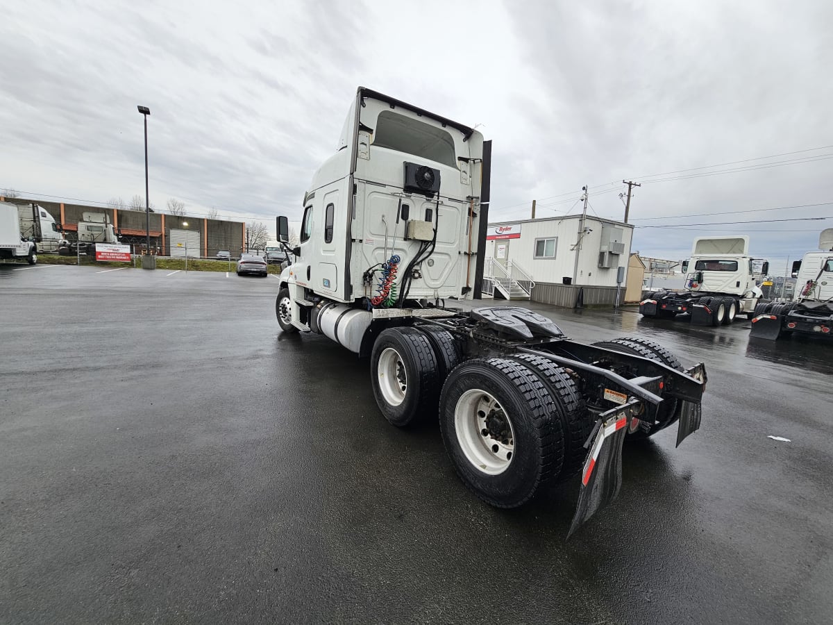 2017 Freightliner/Mercedes CASCADIA 125 675430