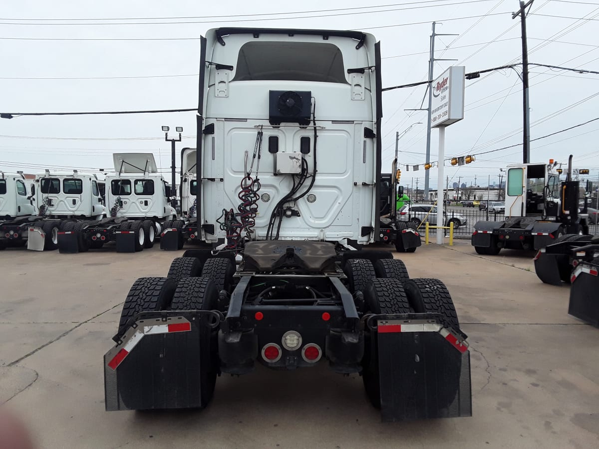 2017 Freightliner/Mercedes CASCADIA 125 675432