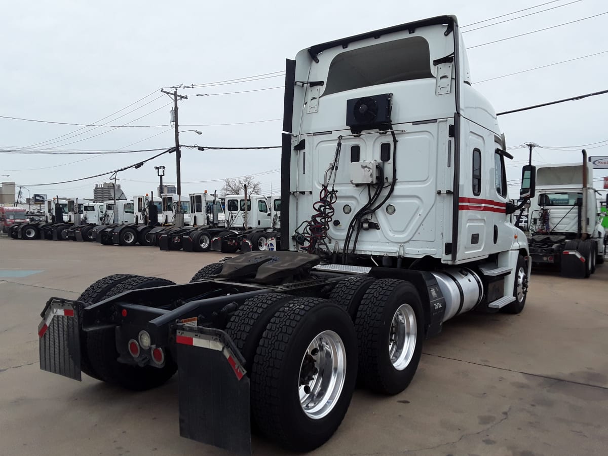 2017 Freightliner/Mercedes CASCADIA 125 675432