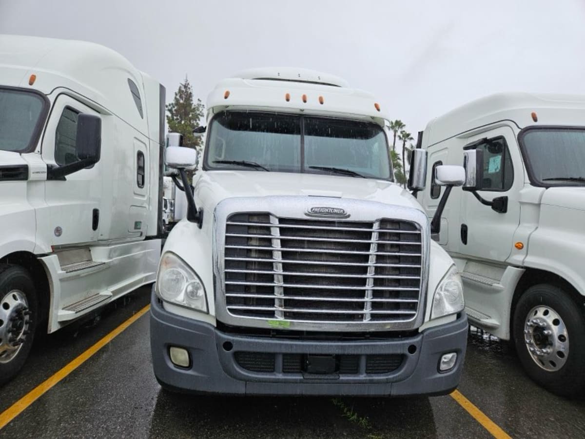 2017 Freightliner/Mercedes CASCADIA 125 675445