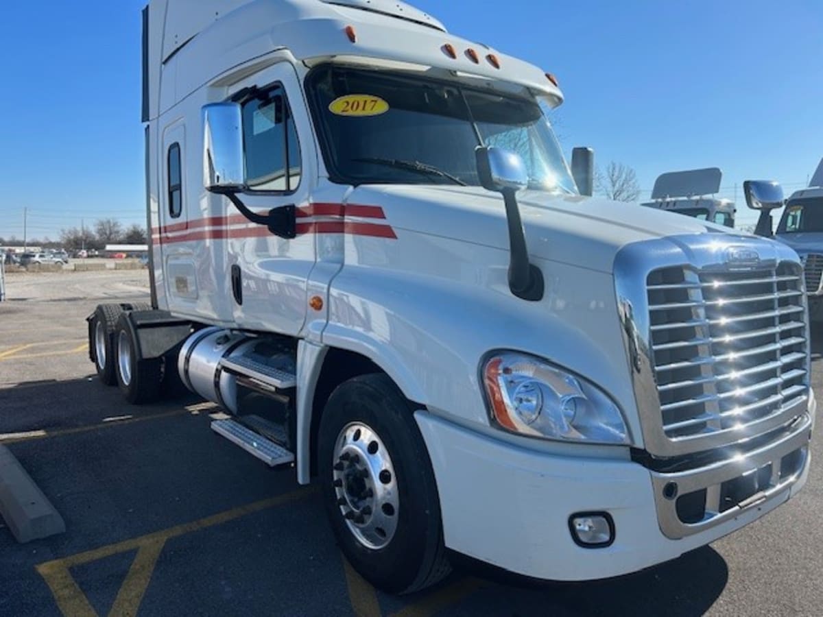 2017 Freightliner/Mercedes CASCADIA 125 675447