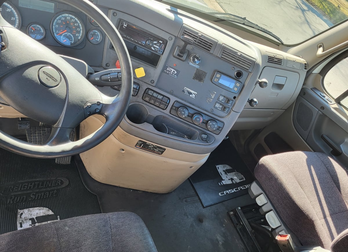 2018 Freightliner/Mercedes CASCADIA 125 675457