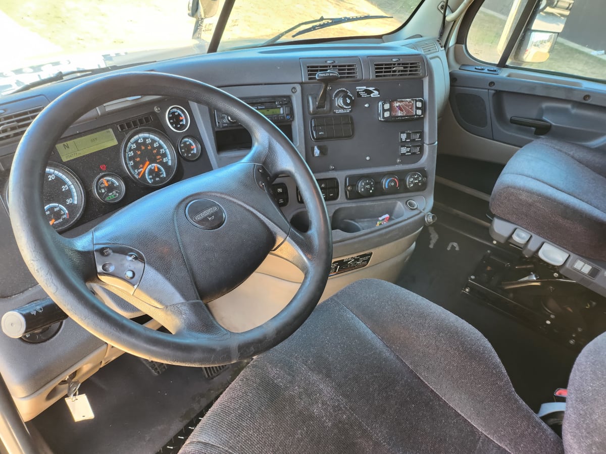 2017 Freightliner/Mercedes CASCADIA 125 675500