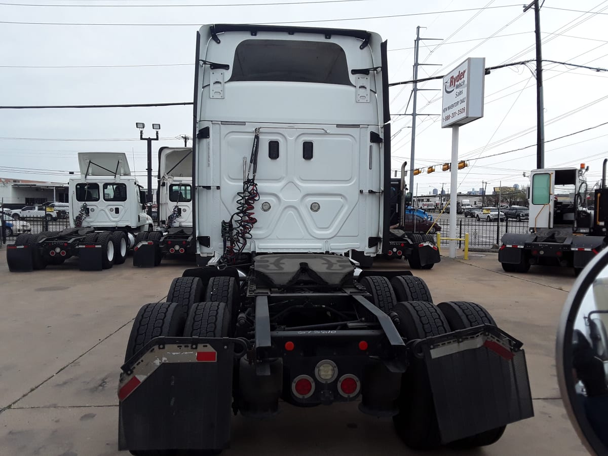 2017 Freightliner/Mercedes CASCADIA 125 675510