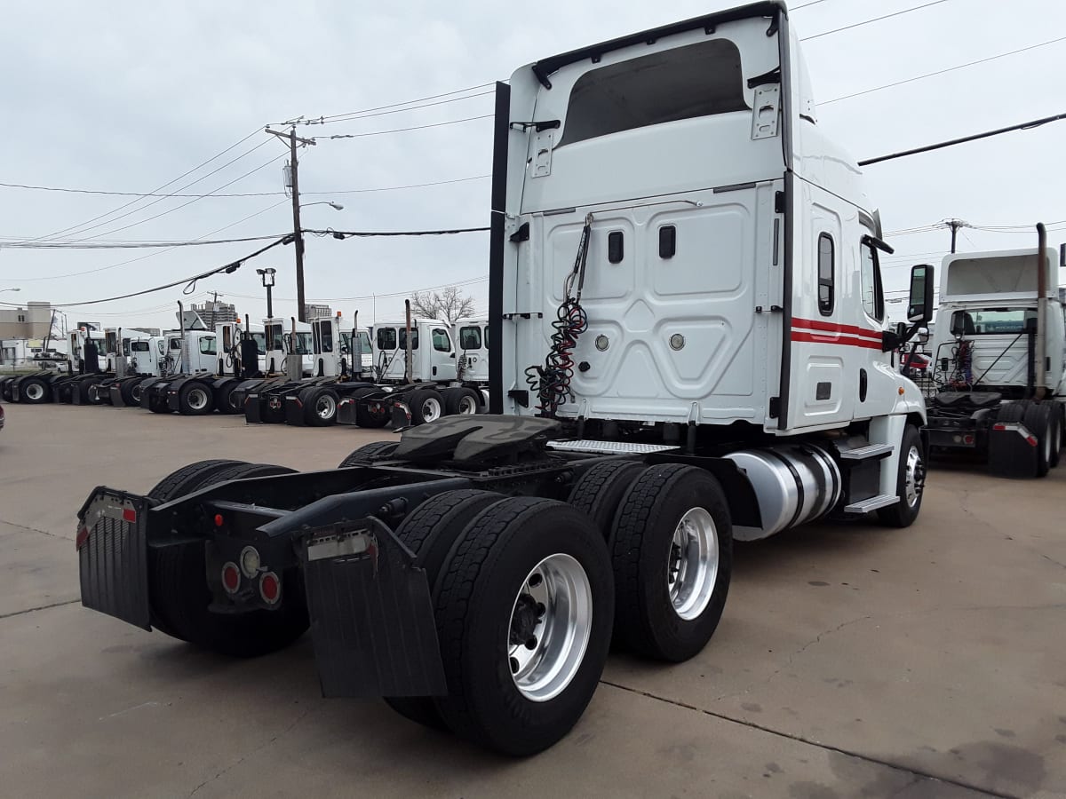 2017 Freightliner/Mercedes CASCADIA 125 675510