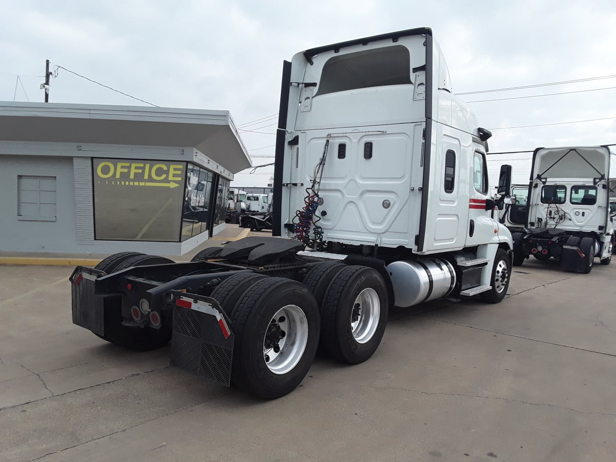 2017 Freightliner/Mercedes CASCADIA 125 675511