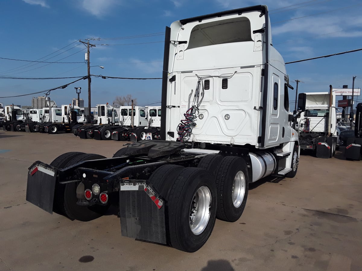 2017 Freightliner/Mercedes CASCADIA 125 675513