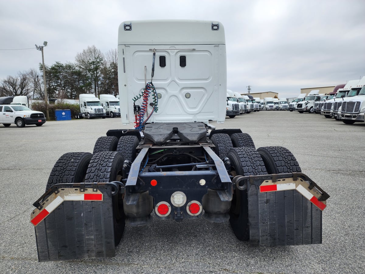 2017 Freightliner/Mercedes CASCADIA 125 675539