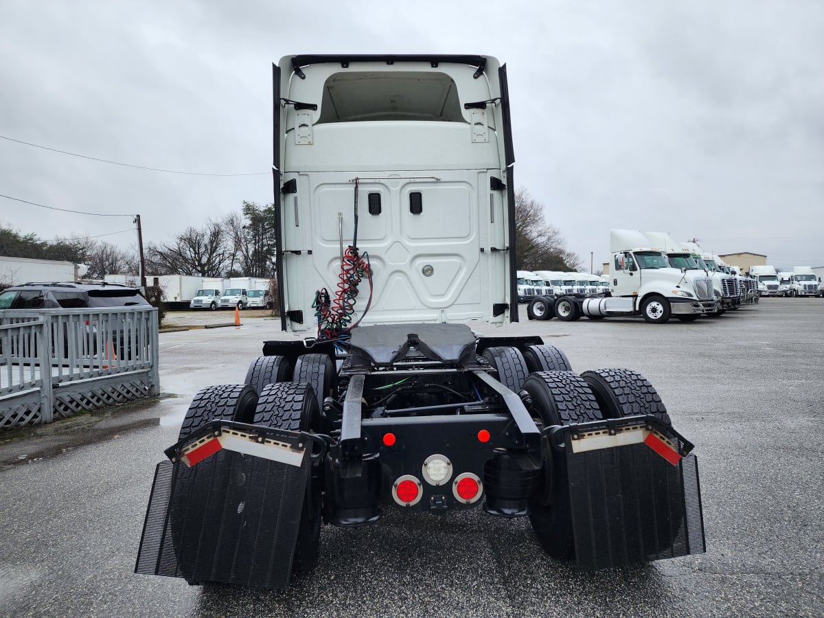 2017 Freightliner/Mercedes CASCADIA 125 675541