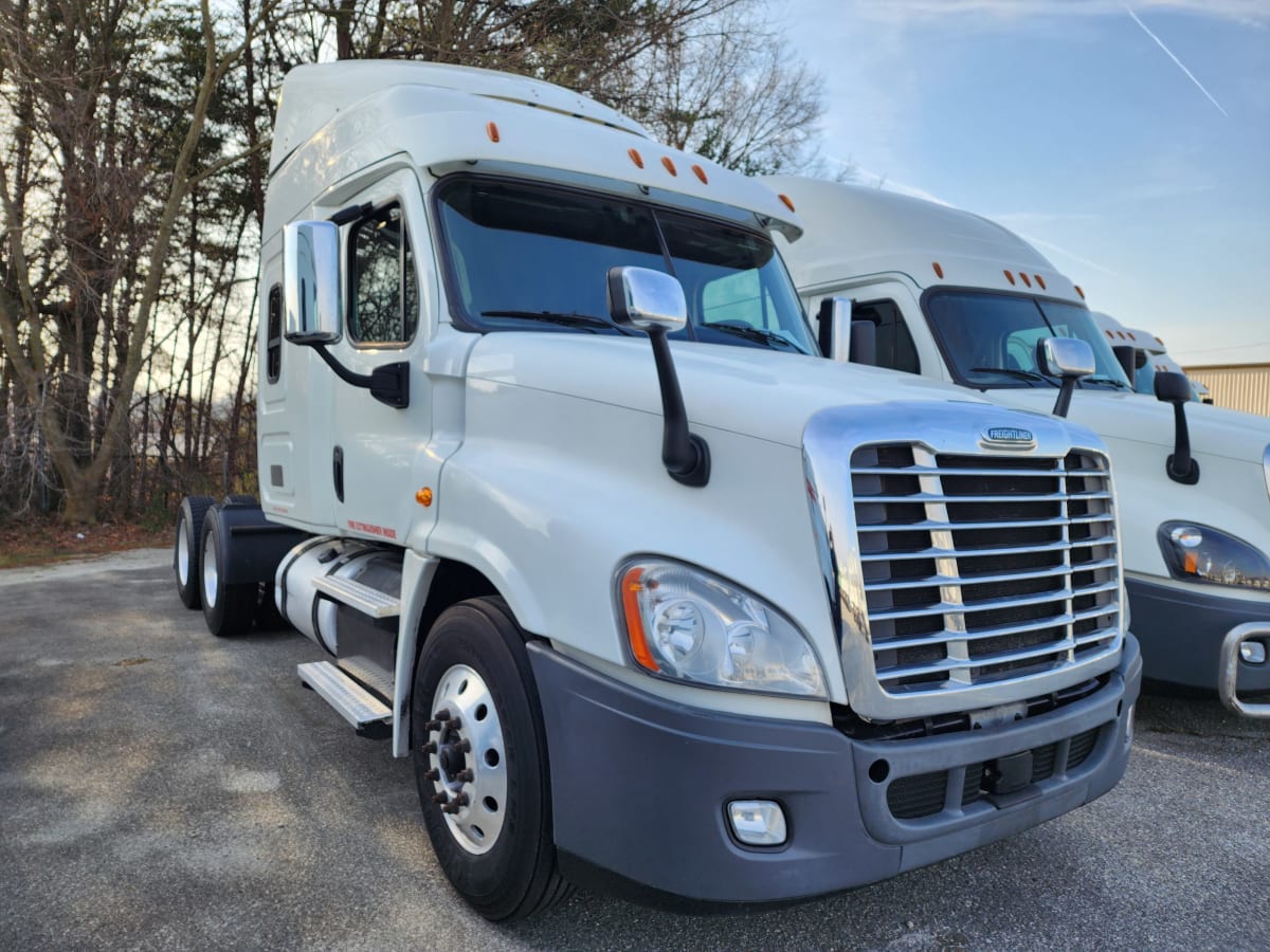 2017 Freightliner/Mercedes CASCADIA 125 675547