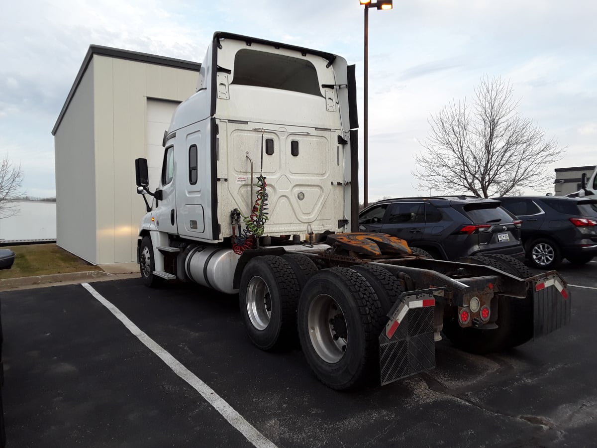 2017 Freightliner/Mercedes CASCADIA 125 675556