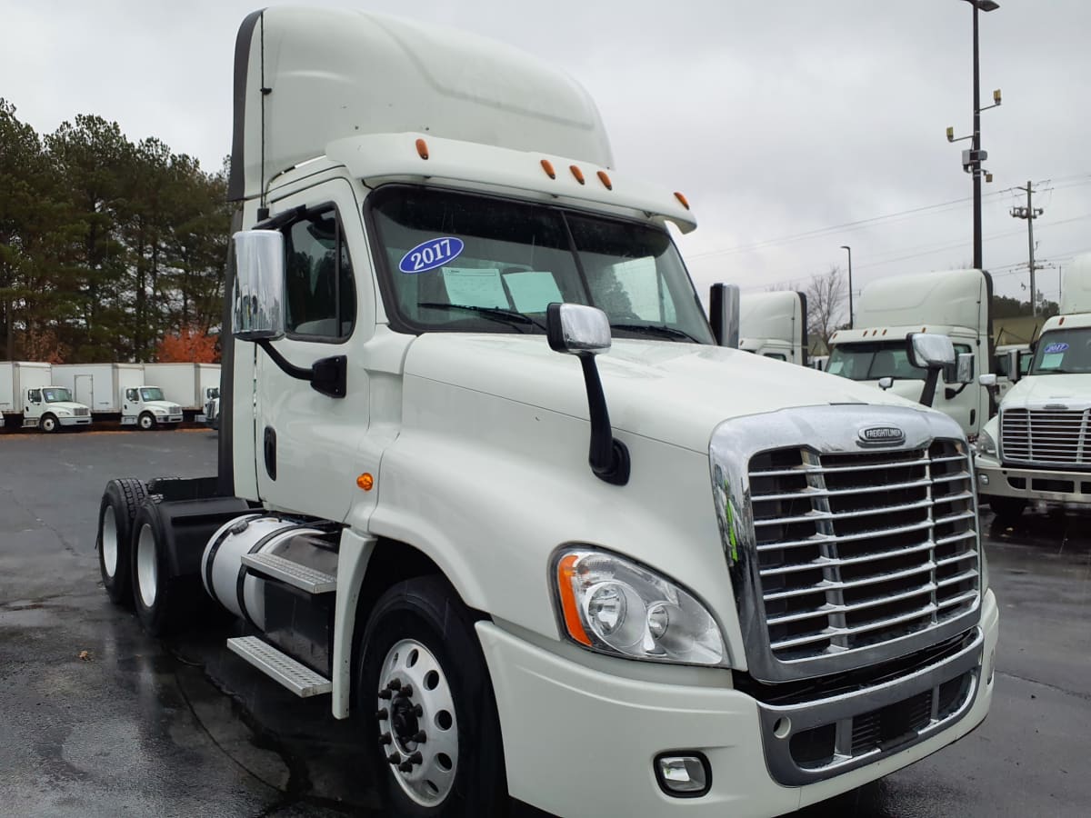 2017 Freightliner/Mercedes CASCADIA 125 675591