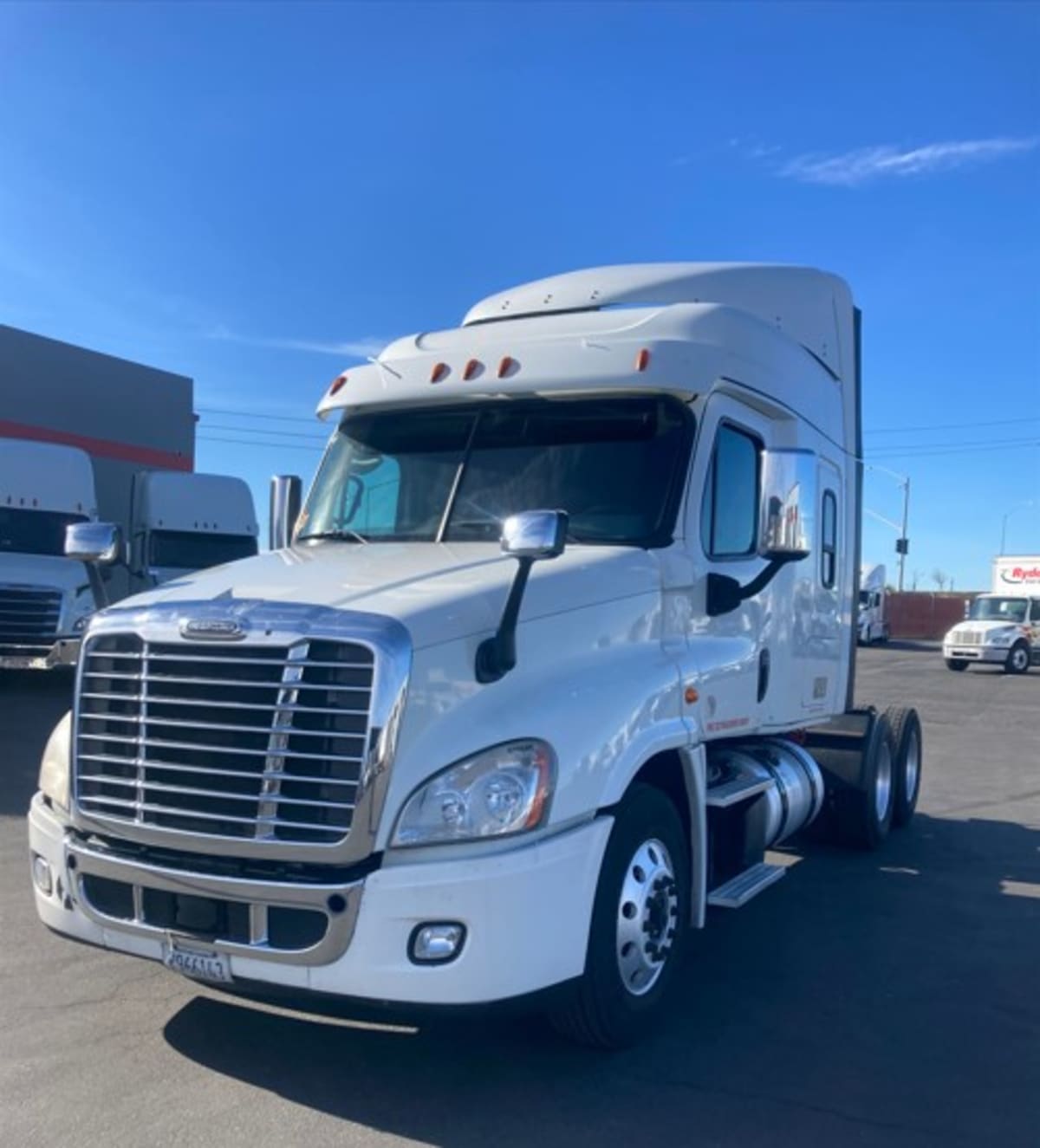 2017 Freightliner/Mercedes CASCADIA 125 675624