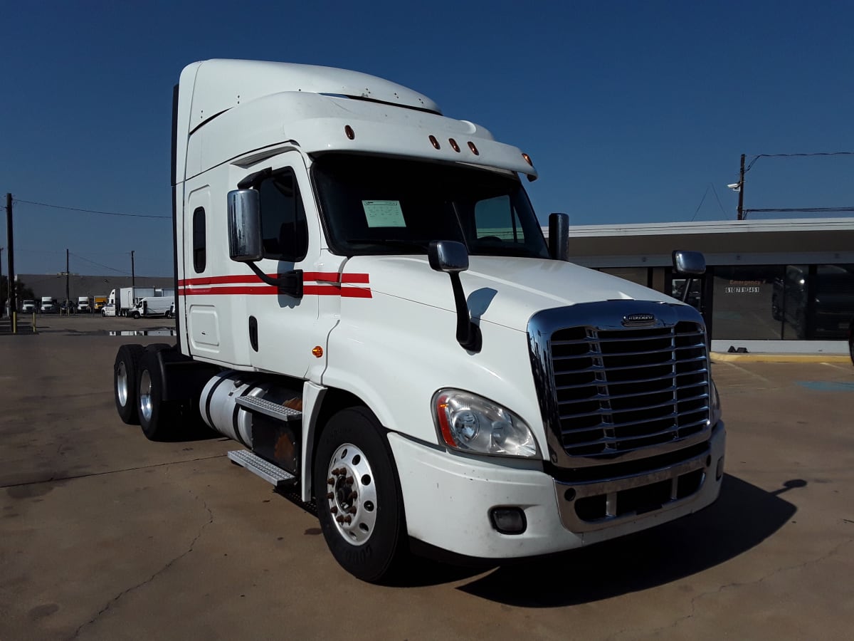 2017 Freightliner/Mercedes CASCADIA 125 675639