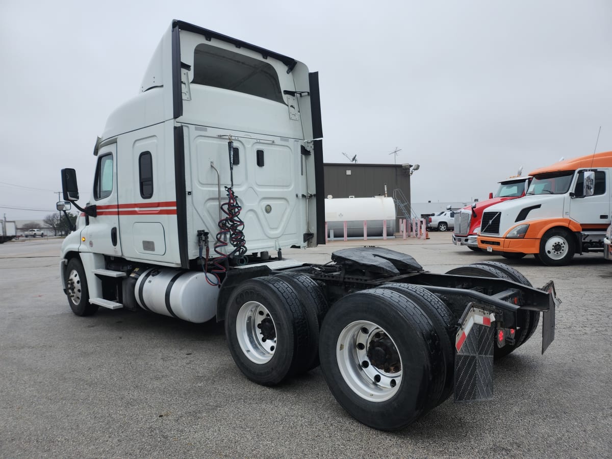 2017 Freightliner/Mercedes CASCADIA 125 675640