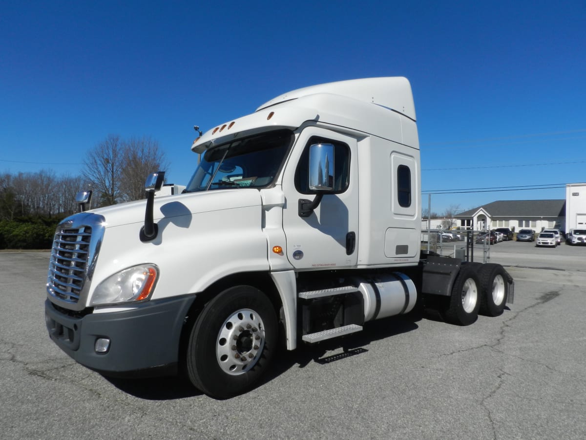 2017 Freightliner/Mercedes CASCADIA 125 675650