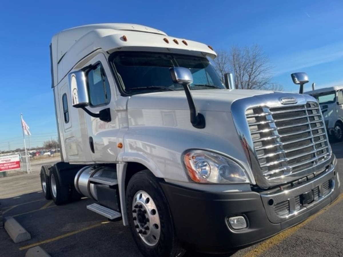 2017 Freightliner/Mercedes CASCADIA 125 675651