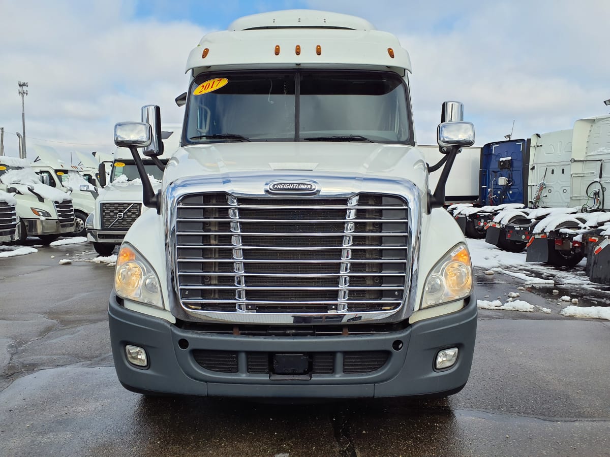 2017 Freightliner/Mercedes CASCADIA 125 675660