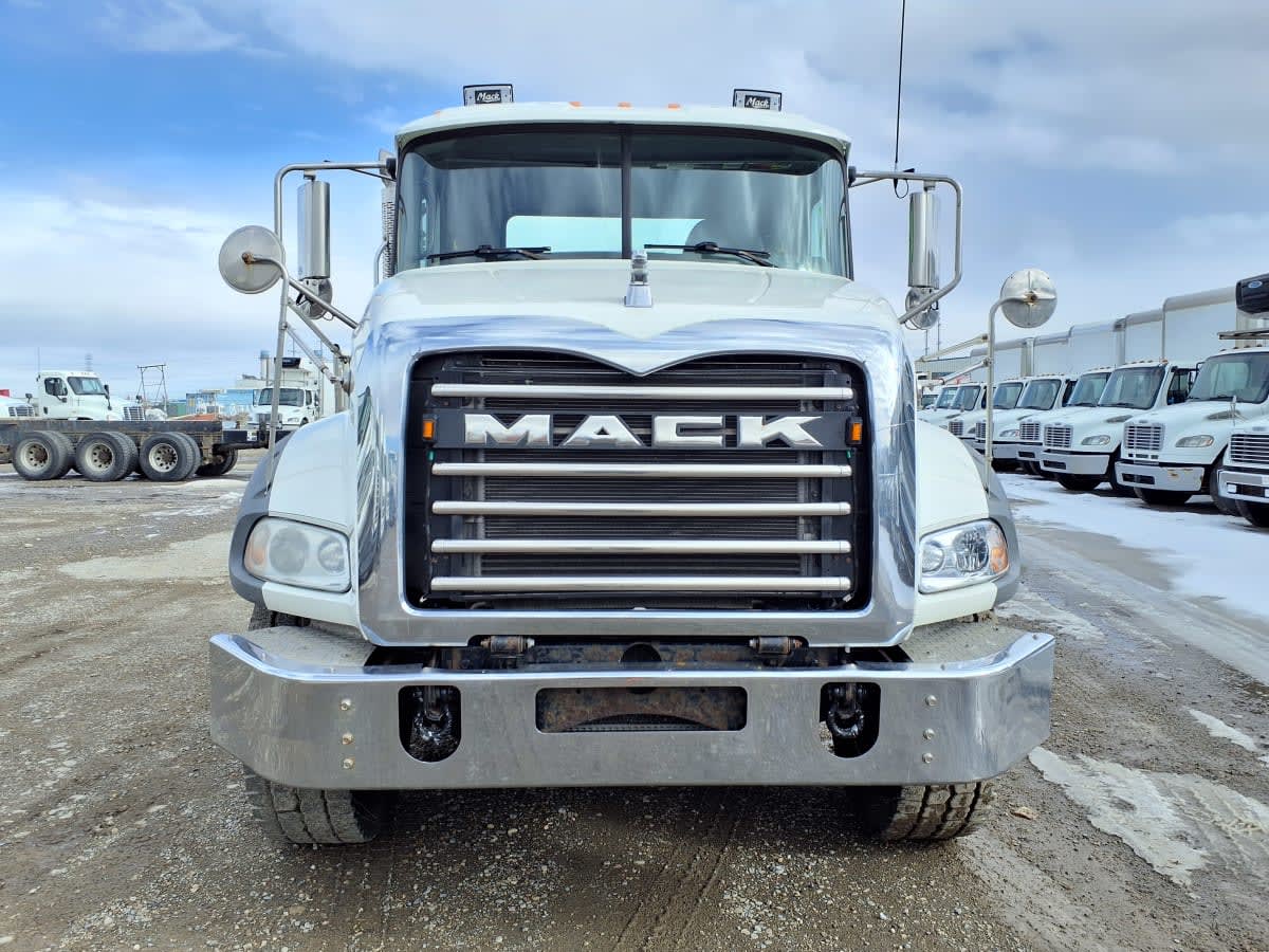 2017 Mack Trucks, Inc. GU814 (ST TRUCK) 675669