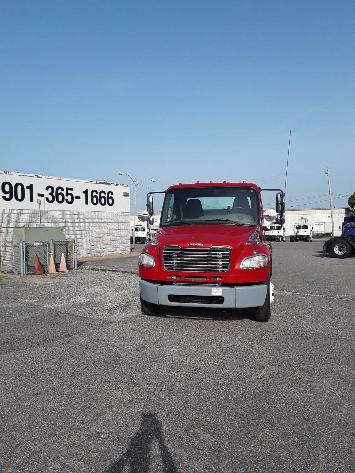 2017 Freightliner/Mercedes M2 106 675835