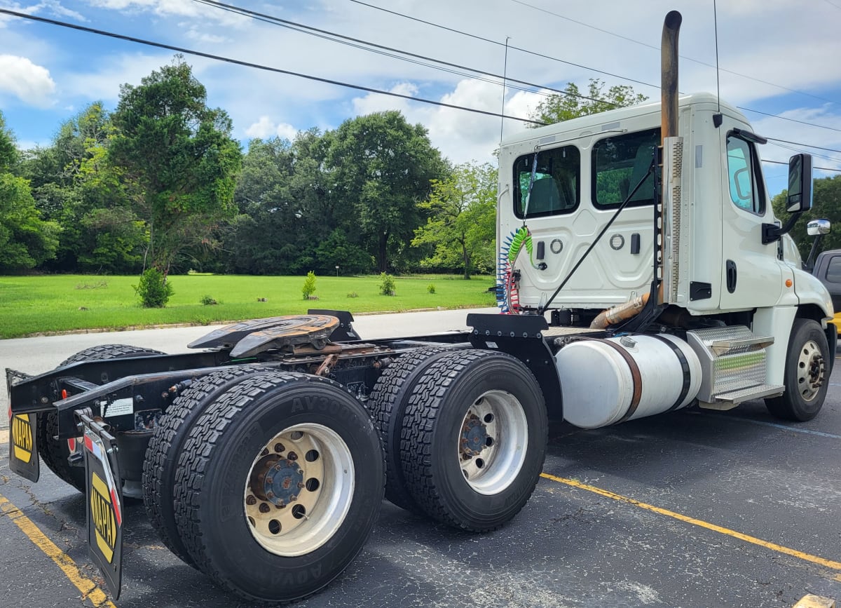 2017 Freightliner/Mercedes CASCADIA 125 675860