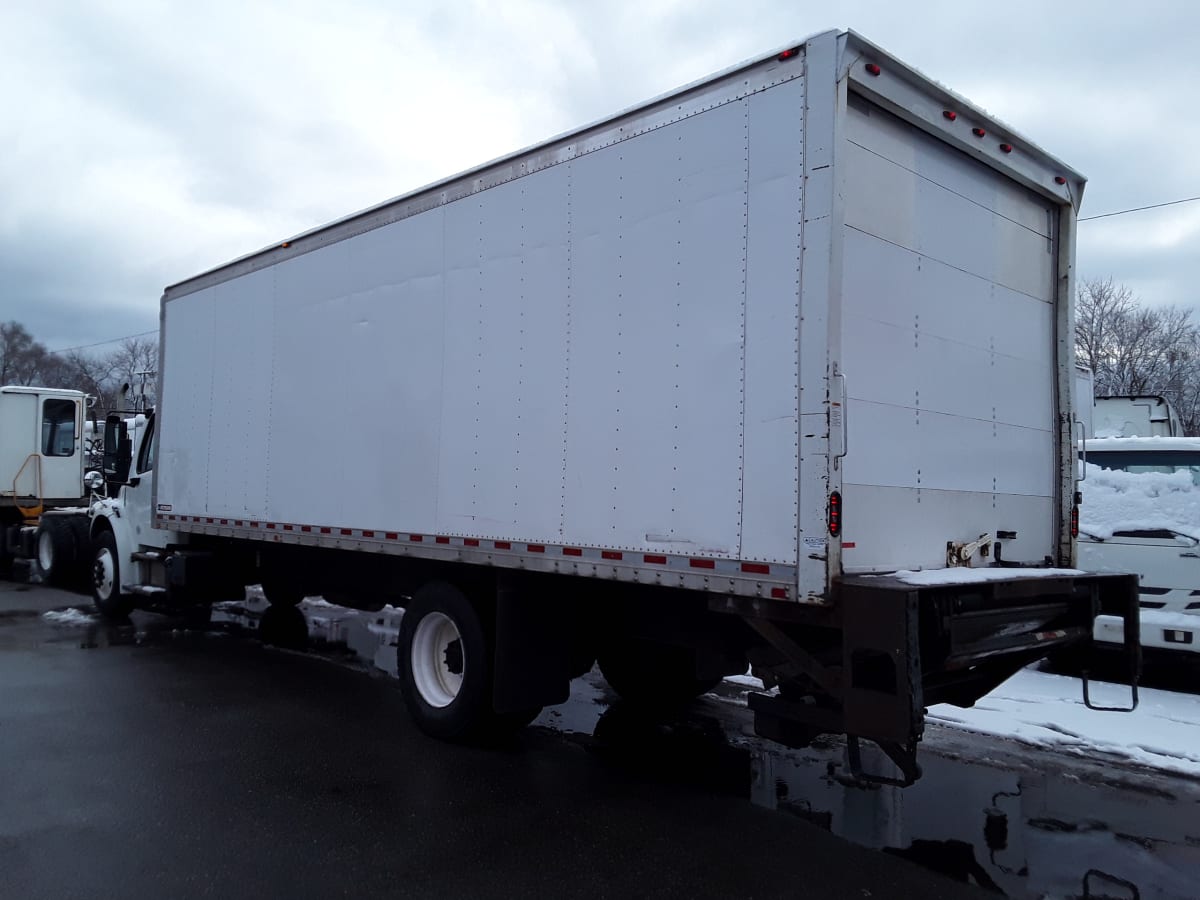 2017 Freightliner/Mercedes M2 106 675870